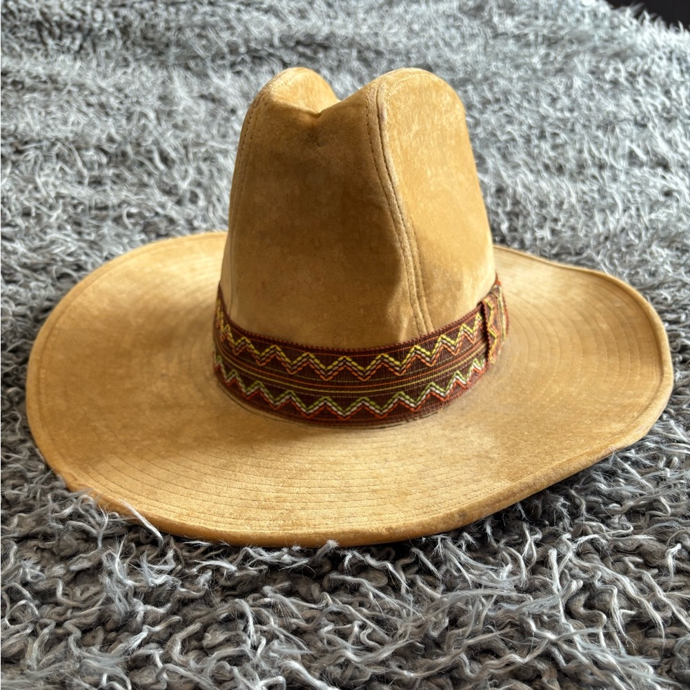 #55 Vintage Beco Tan Western/Stampede/Cowboy Hat Size 7-7 1/8